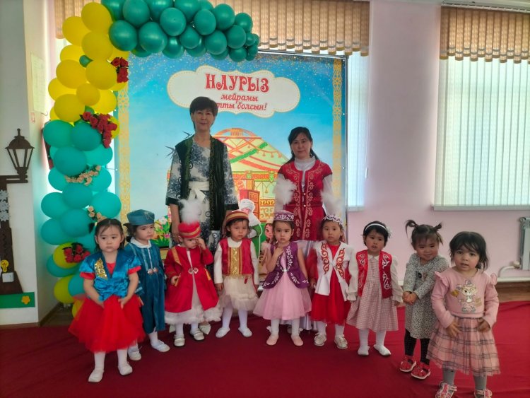 "Армысың әз-Наурыз" "Құлыншақ" тобы Тәрбиеші: Сембиева Н. Абдикеримова Г