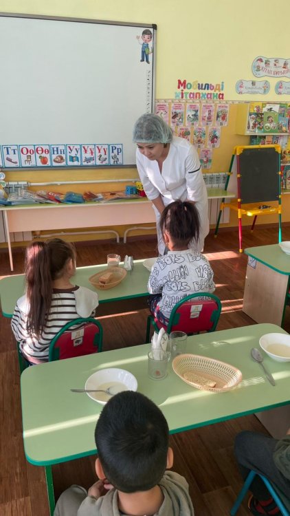 Тамақтану кезіндегі қауіпсіздік